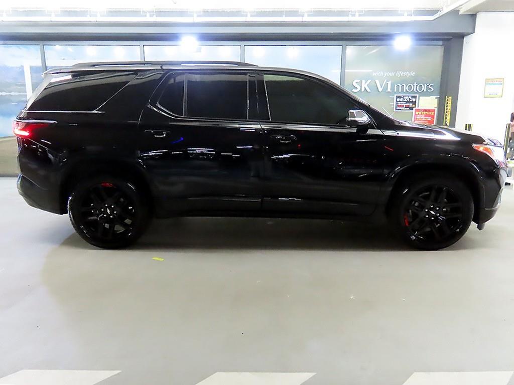 Chevrolet Travers - Vista 3