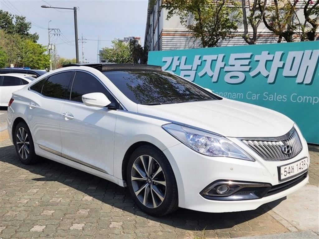 HYUNDAI Grandeur 2015 Blanco - Importación desde Corea - HF Imports Iquique - Foto 17