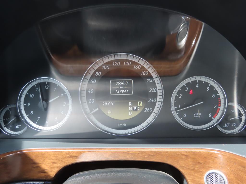 Mercedes Benz E class 2012 Blanco - Importación desde Corea - HF Imports Iquique - Foto 8