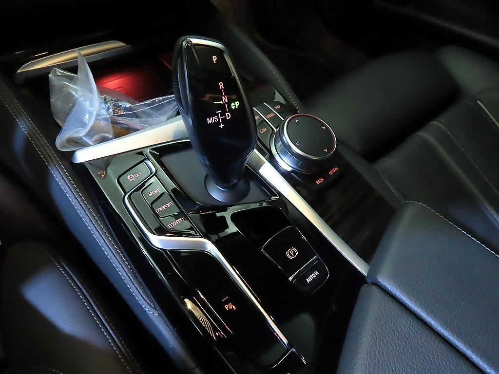 BMW 5 Series - Vista 12