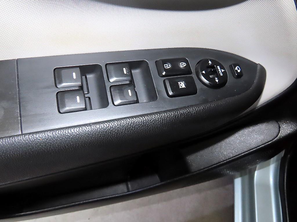 KIA Ray 2013 skyblue - Importación desde Corea - HF Imports Iquique - Foto 13