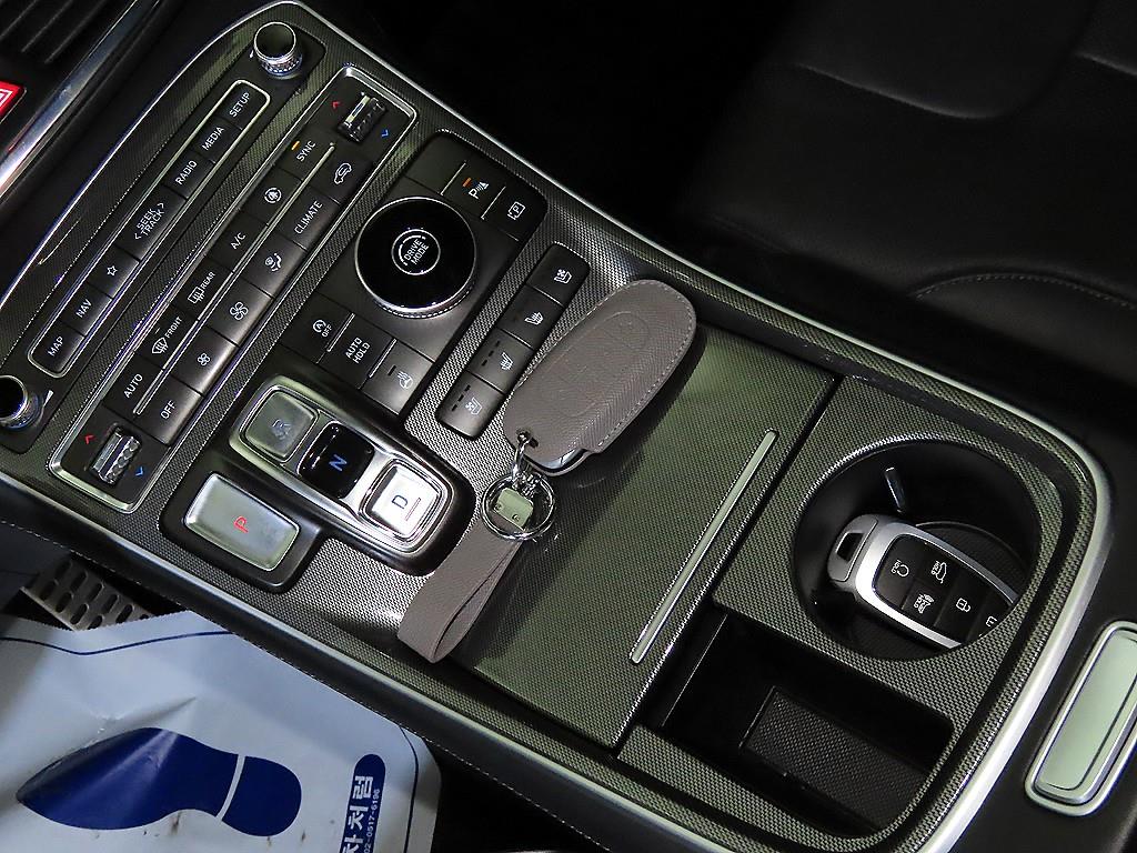 HYUNDAI Santa Fe - Vista 12