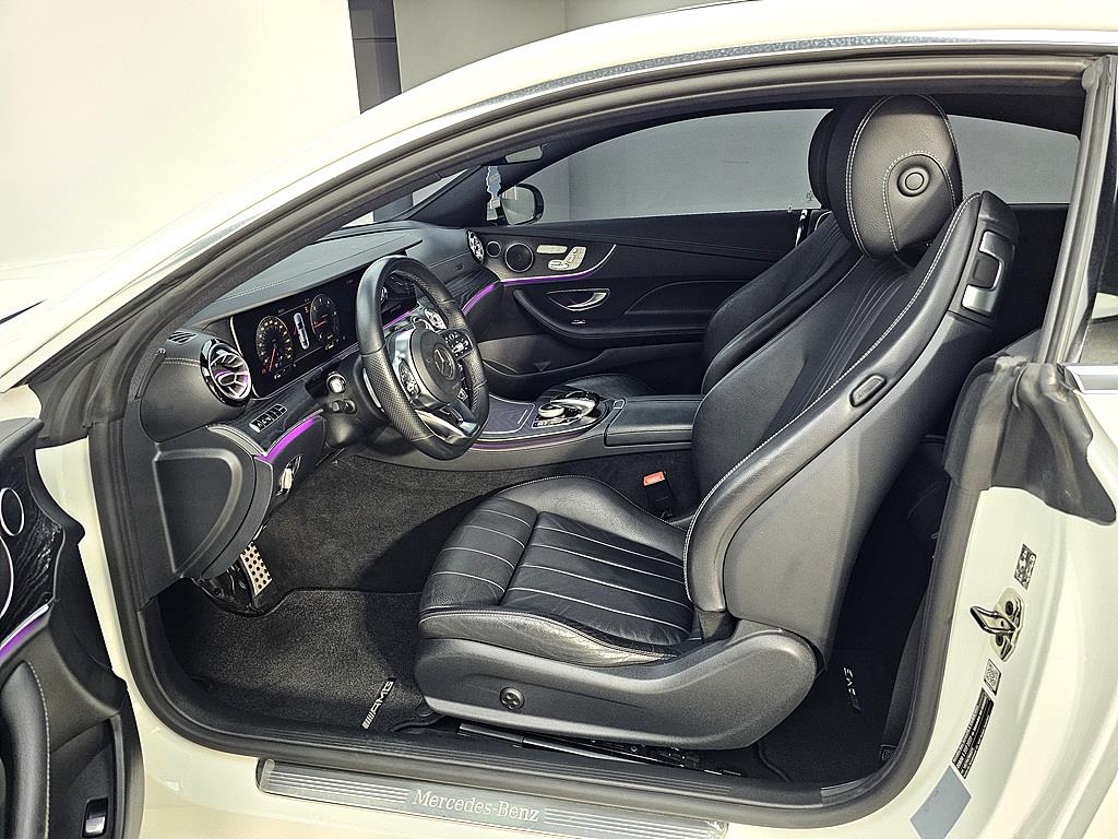 Mercedes Benz E class - Vista 8