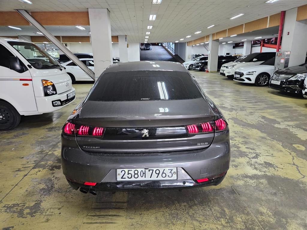 Peugeot 508 - Vista 4