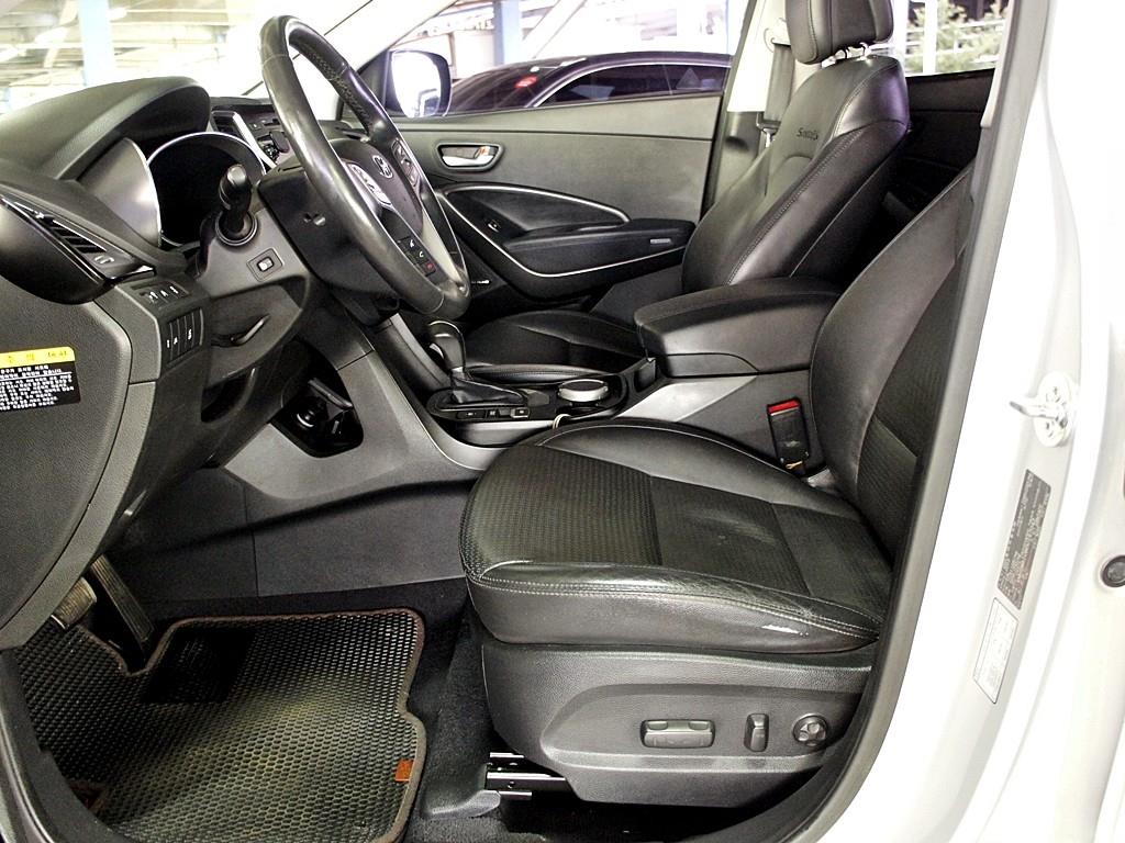 HYUNDAI Santa Fe - Vista 9