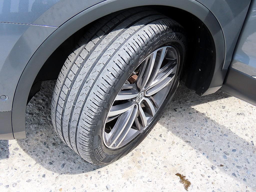 Volkswagen Tiguan 2020 Gris - Importación desde Corea - HF Imports Iquique - Foto 20