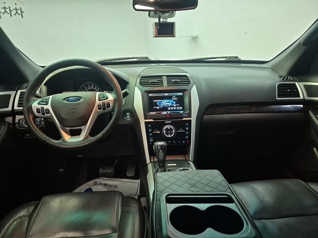 Ford Explorer - Vista 7