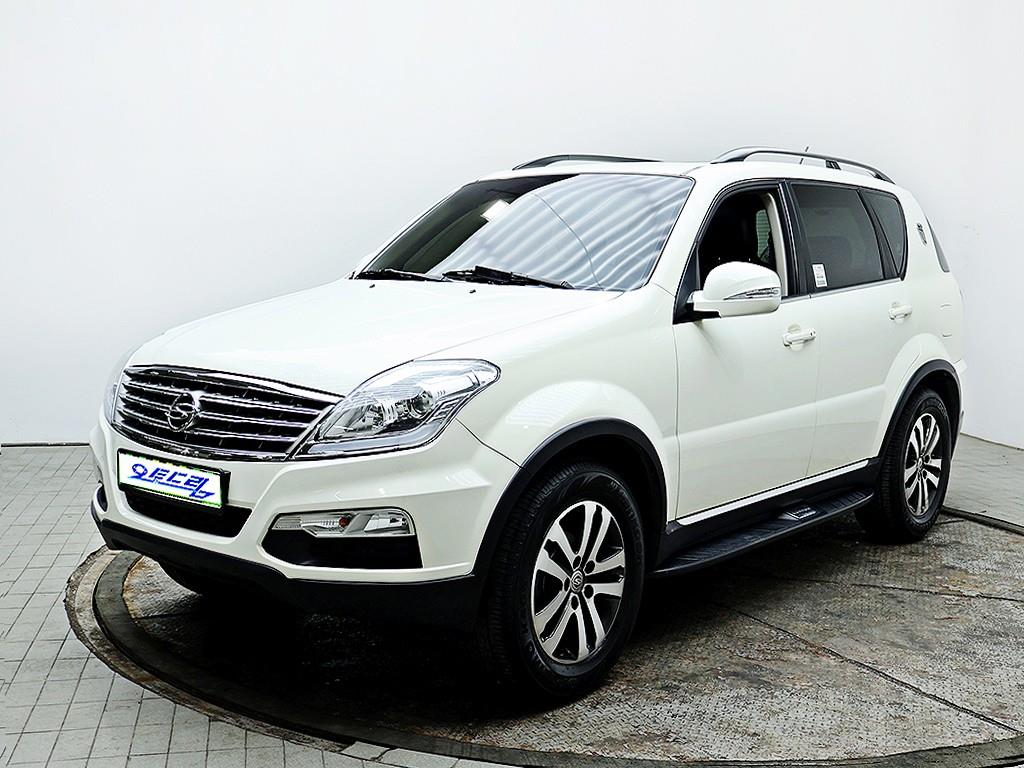 Ssangyong Rexton - Vista 3