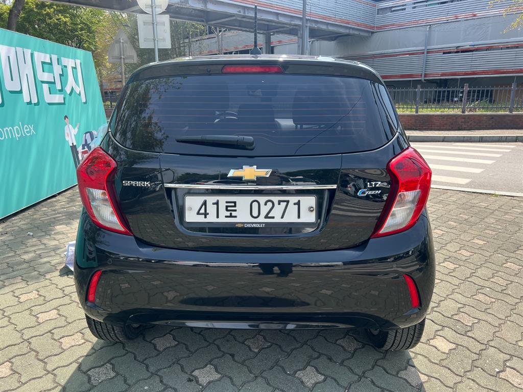 Chevrolet Spark 2016 Negro - Importación desde Corea - HF Imports Iquique - Foto 15
