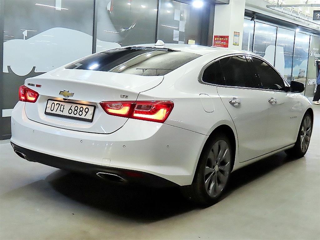 Chevrolet Malibu - Vista 4