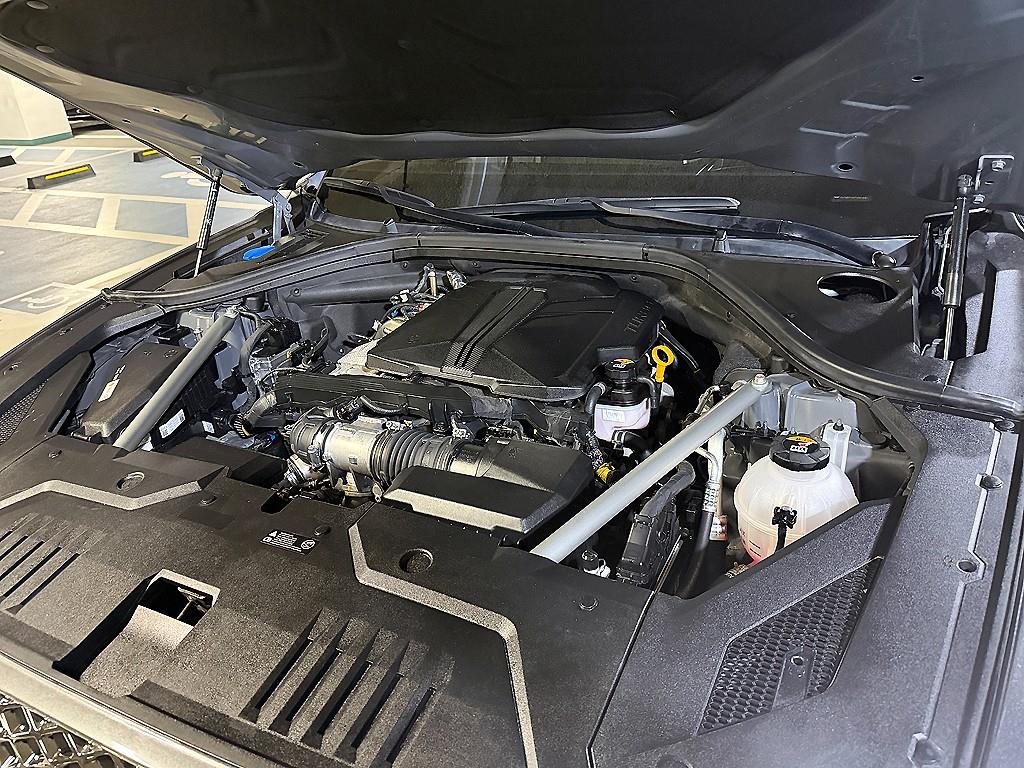 Genesis GV70 2023 Gris - Importación desde Corea - HF Imports Iquique - Foto 19