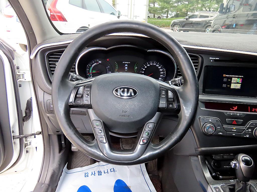 KIA K5 - Vista 8