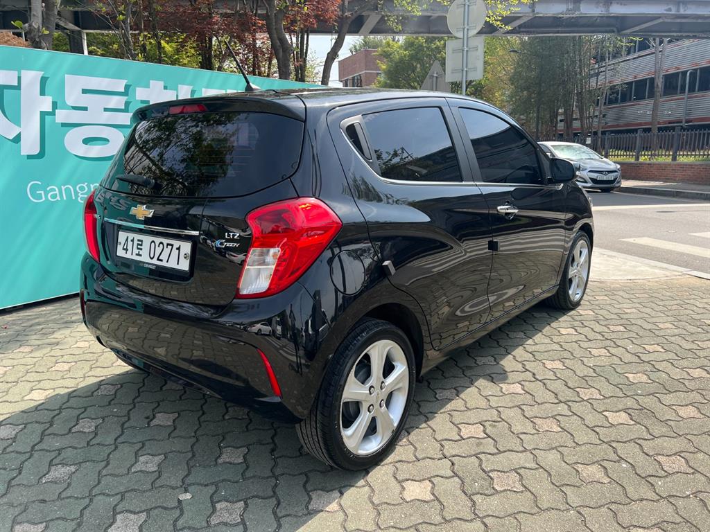 Chevrolet Spark - Vista 4