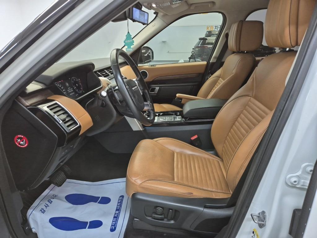 Land Rover Discovery - Vista 11