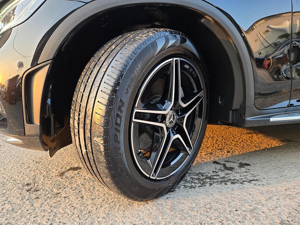 Mercedes Benz GLC Class 2023 Negro - Importación desde Corea - HF Imports Iquique - Foto 20