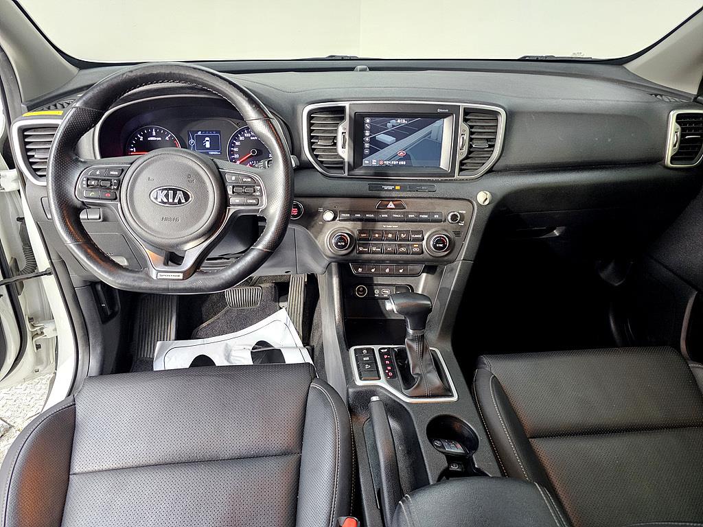 KIA Sportage - Vista 5