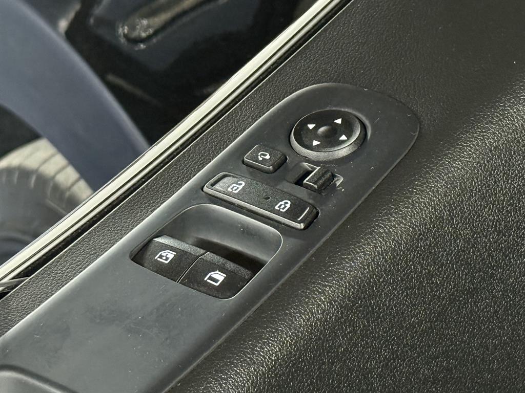 HYUNDAI Staria - Vista 10