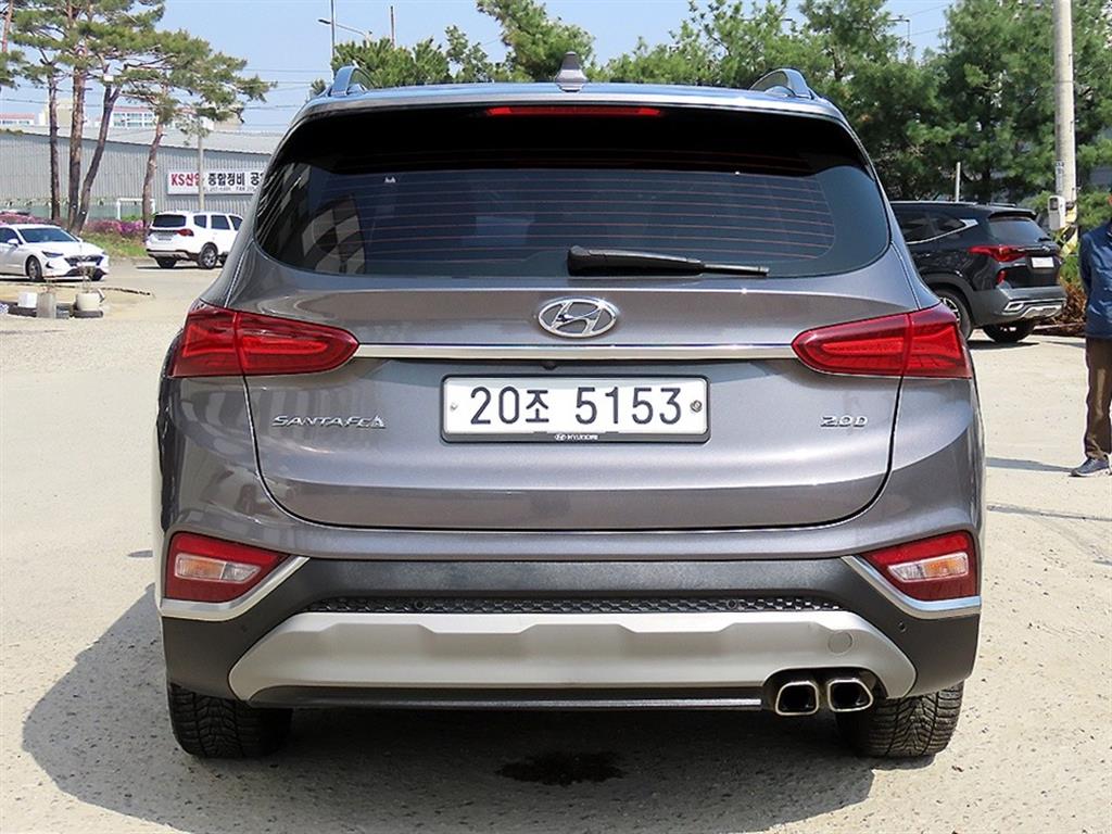 HYUNDAI Santa Fe - Vista 4