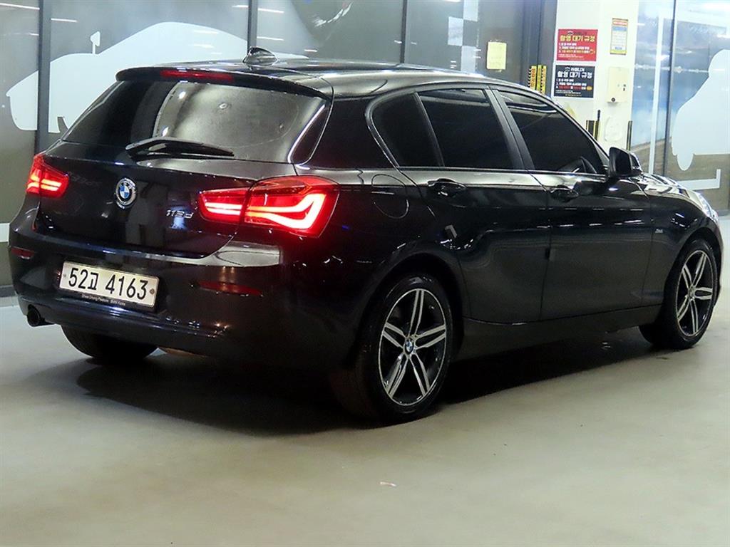 BMW 1 series - Vista 4