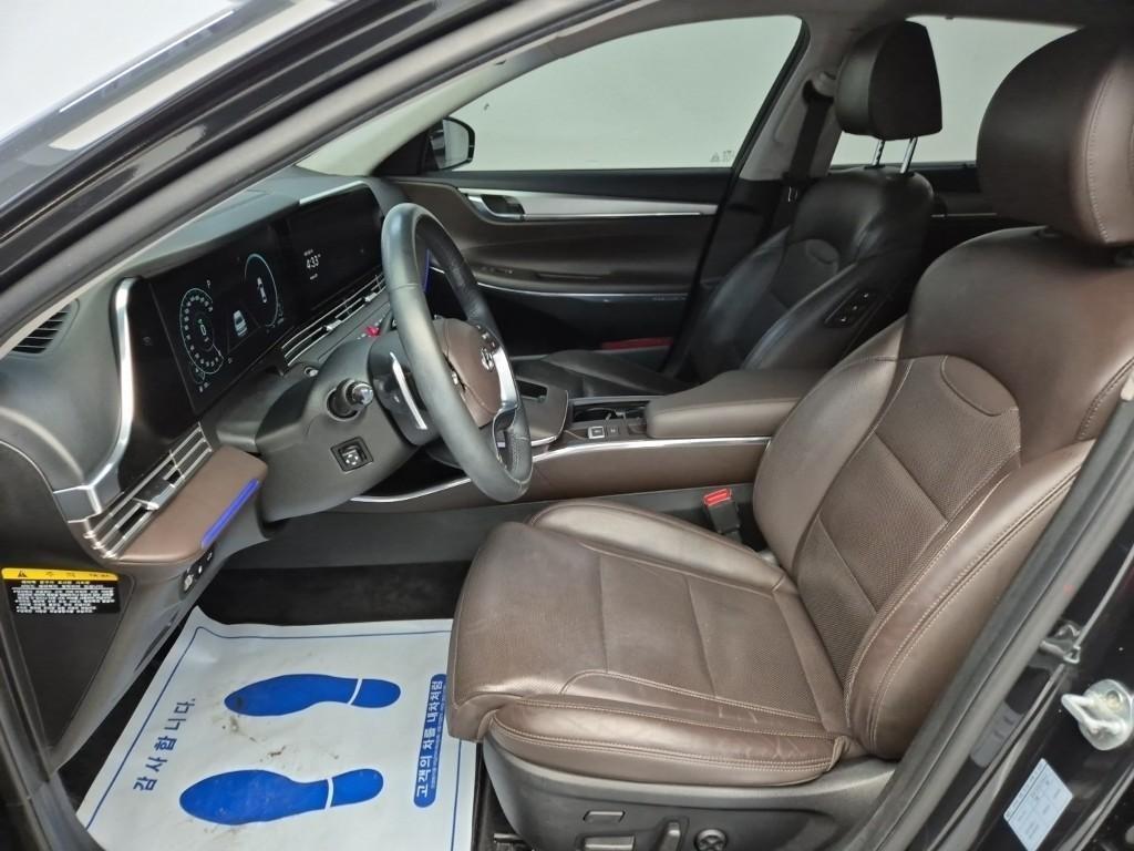 HYUNDAI Grandeur - Vista 11