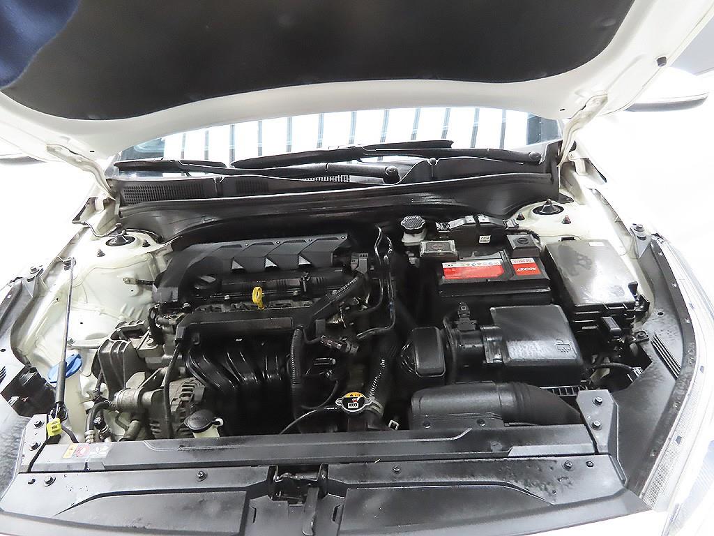 KIA K3 2019 Blanco - Importación desde Corea - HF Imports Iquique - Foto 8