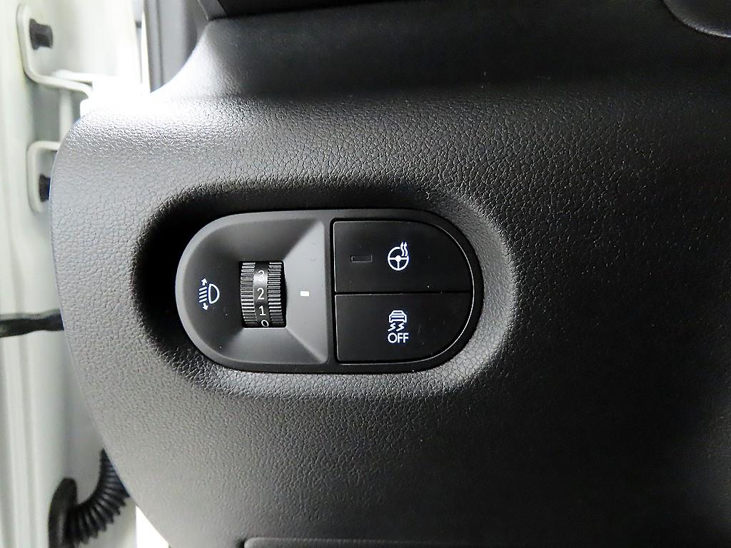 HYUNDAI Casper - Vista 12