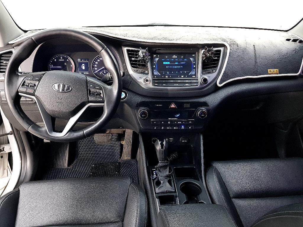 HYUNDAI Tucson - Vista 5