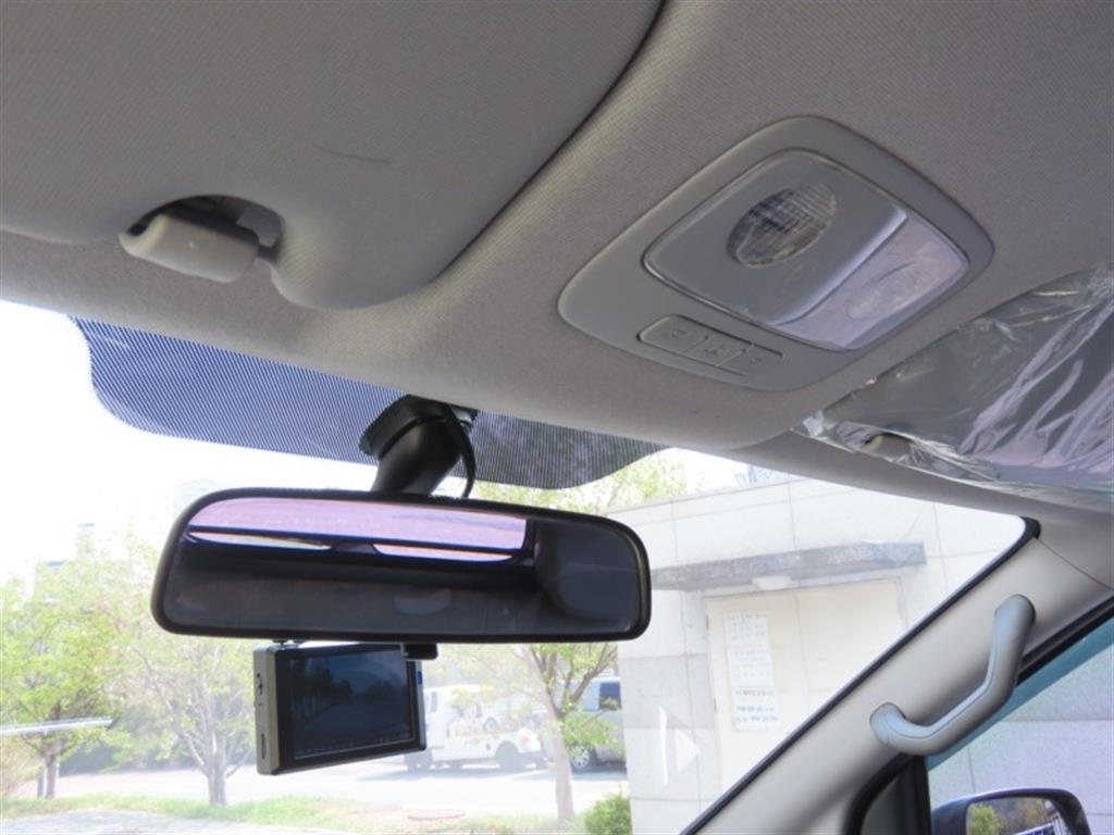 HYUNDAI Starex 2019 Plateado - Importación desde Corea - HF Imports Iquique - Foto 8