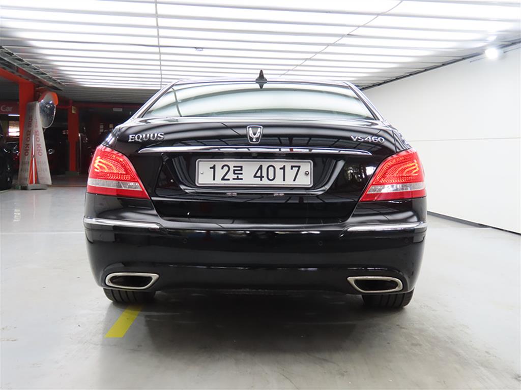 HYUNDAI Equus - Vista 3