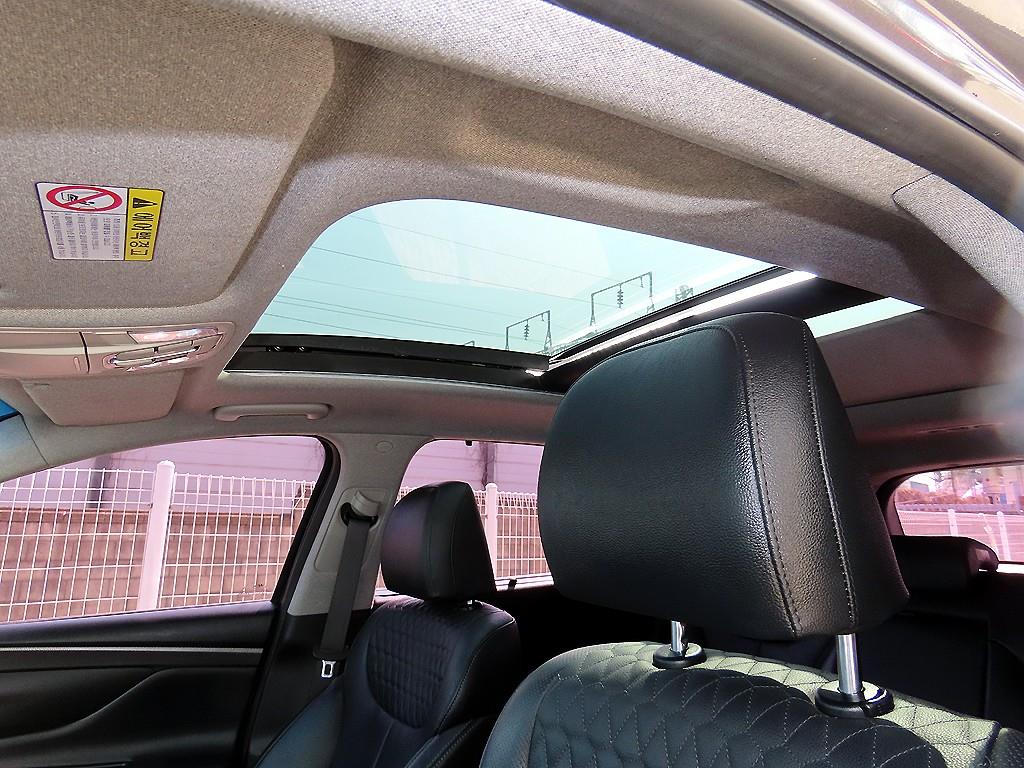 HYUNDAI Santa Fe 2019 Gris - Importación desde Corea - HF Imports Iquique - Foto 15