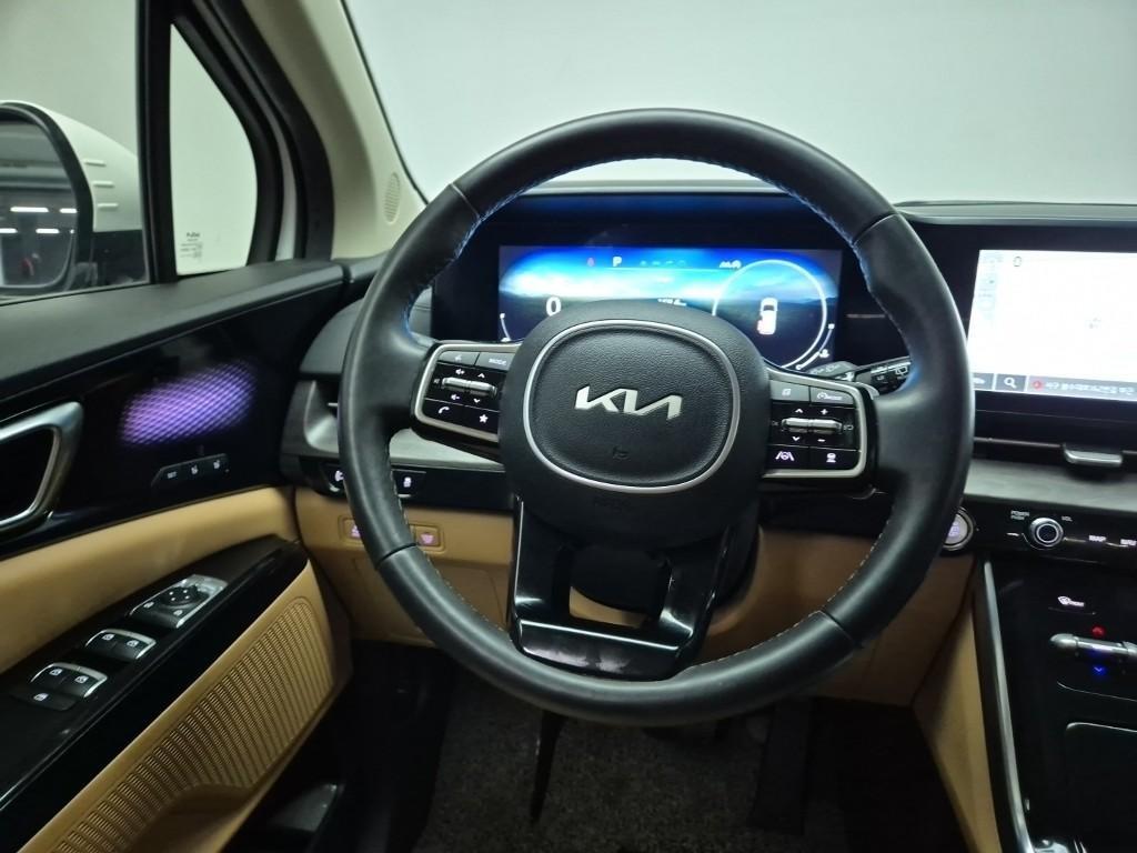 KIA Carnival - Vista 9