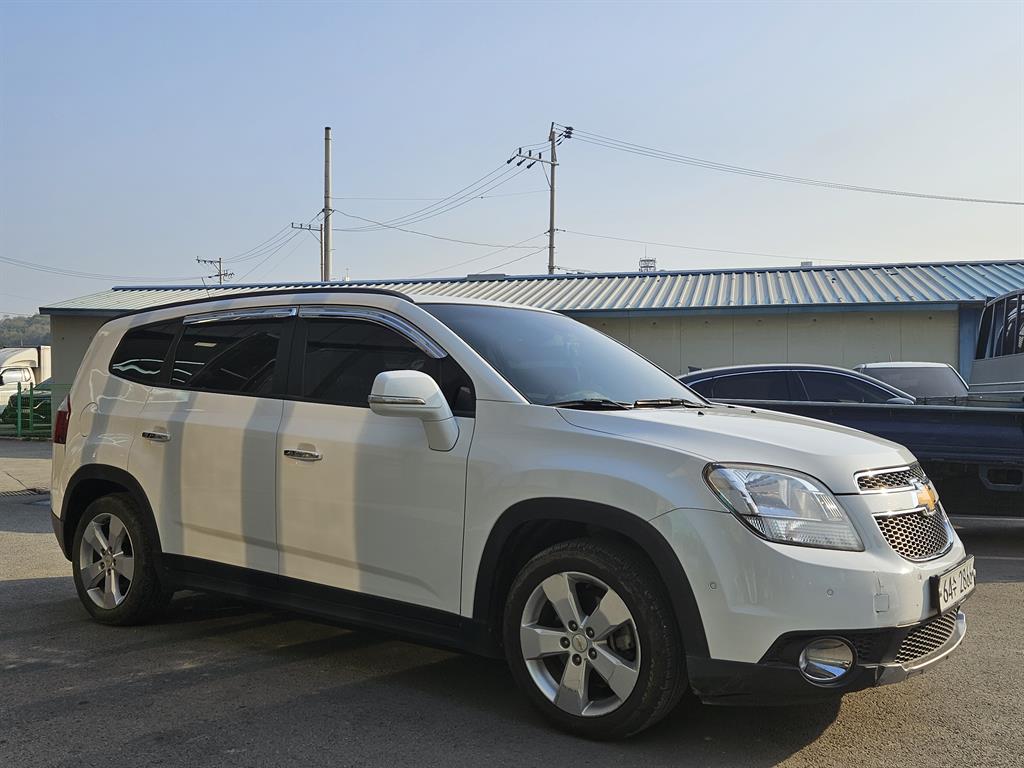 Chevrolet Orlando - Vista 3