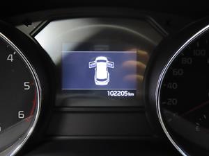 KIA Carnival - Vista 12