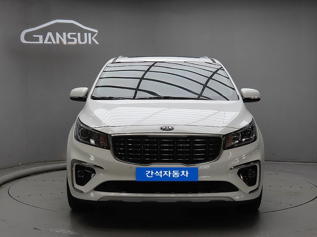 KIA Carnival 2019 Blanco - Importación desde Corea - HF Imports Iquique - Foto 1