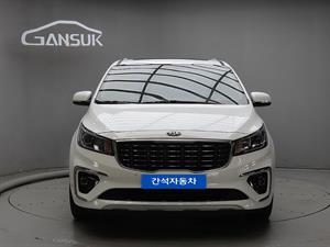 KIA Carnival - Vista 2