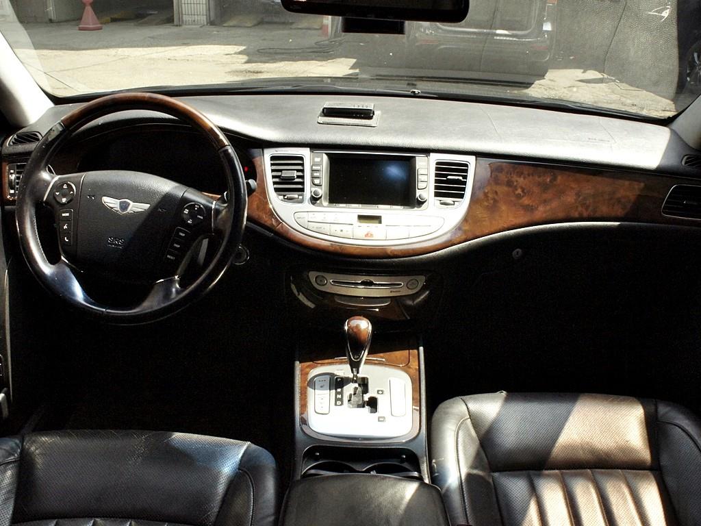 HYUNDAI Genesis 2010 Negro - Importación desde Corea - HF Imports Iquique - Foto 7