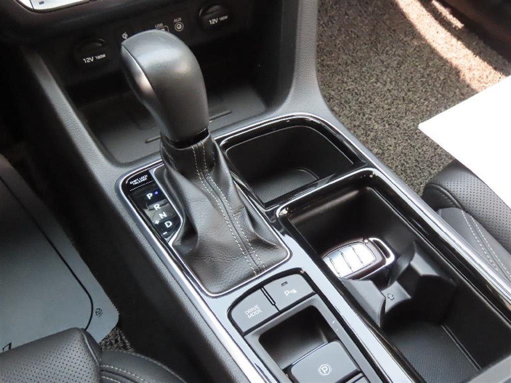 HYUNDAI Sonata - Vista 11