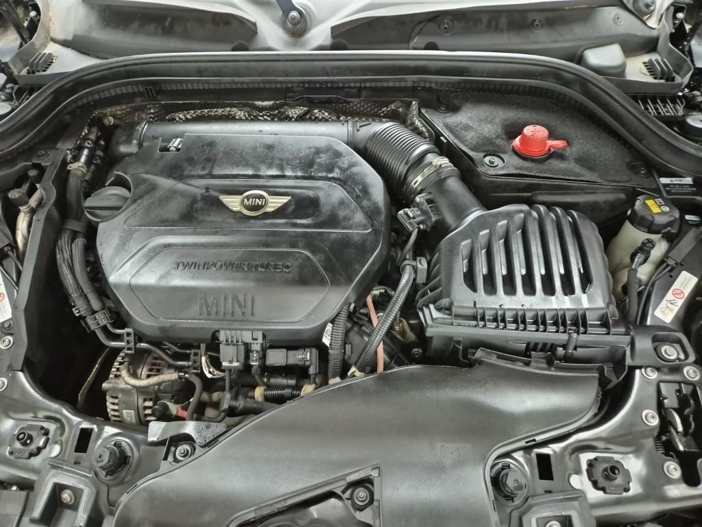 Mini Cooper - Vista 5