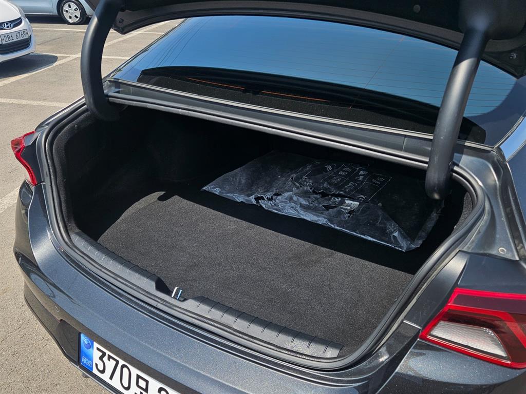 KIA K5 - Vista 5