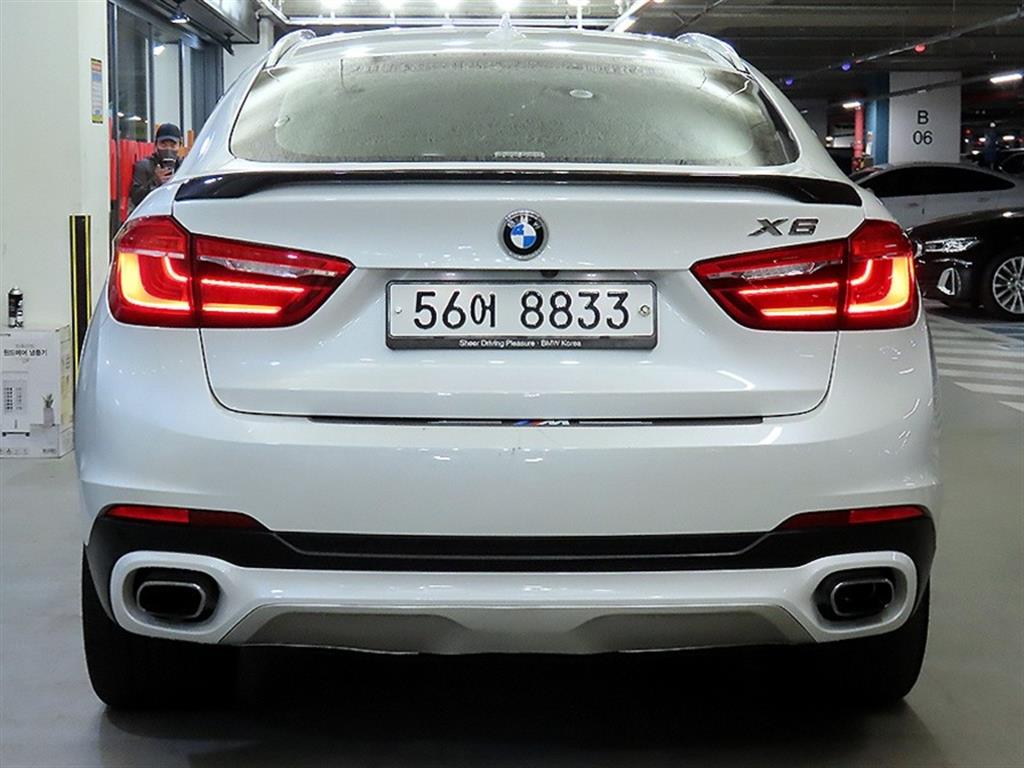BMW X6 - Vista 5