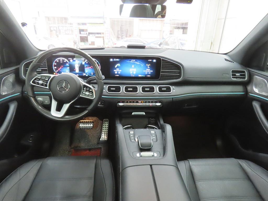 Mercedes Benz GLS Class - Vista 7