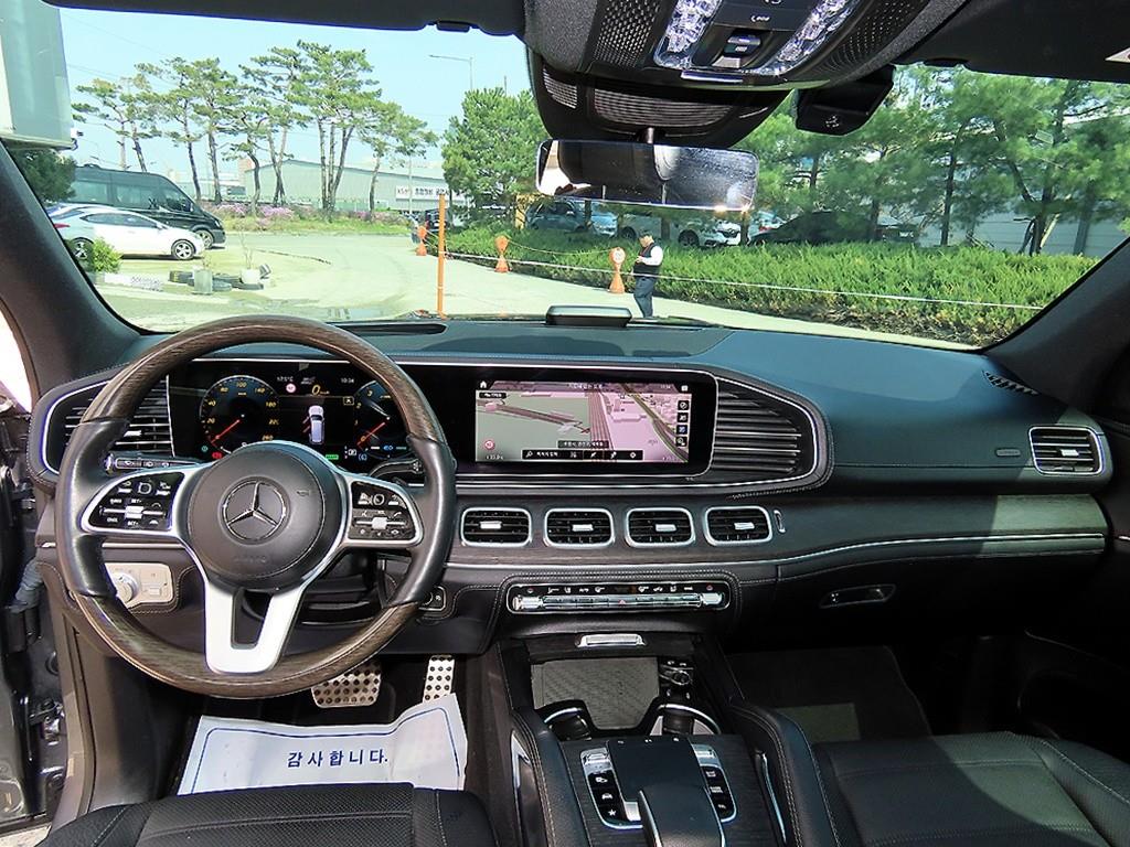 Mercedes Benz GLS Class - Vista 7