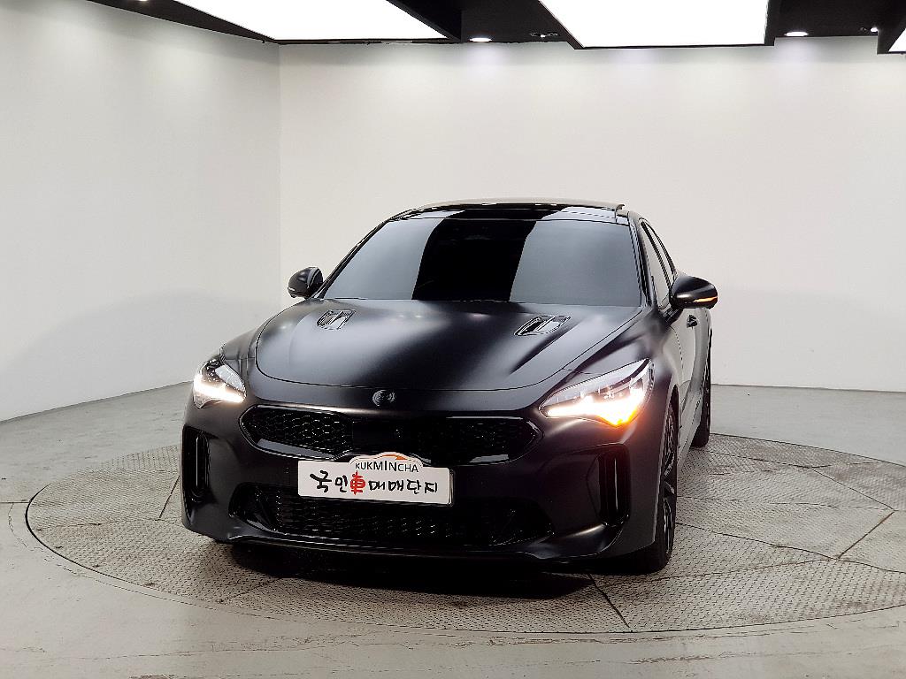 KIA Stinger - Vista 2