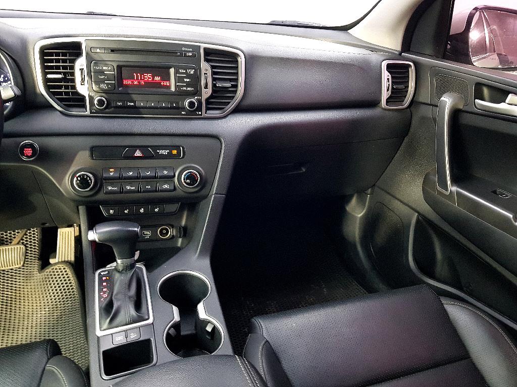 KIA Sportage - Vista 9