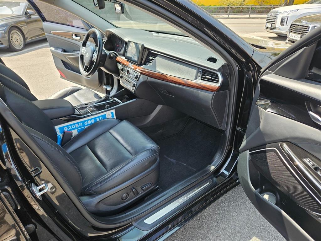 KIA K7 2016 Negro - Importación desde Corea - HF Imports Iquique - Foto 17