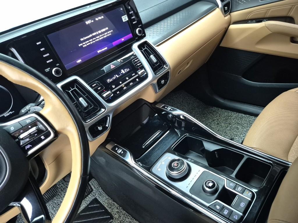 KIA Sorento - Vista 10