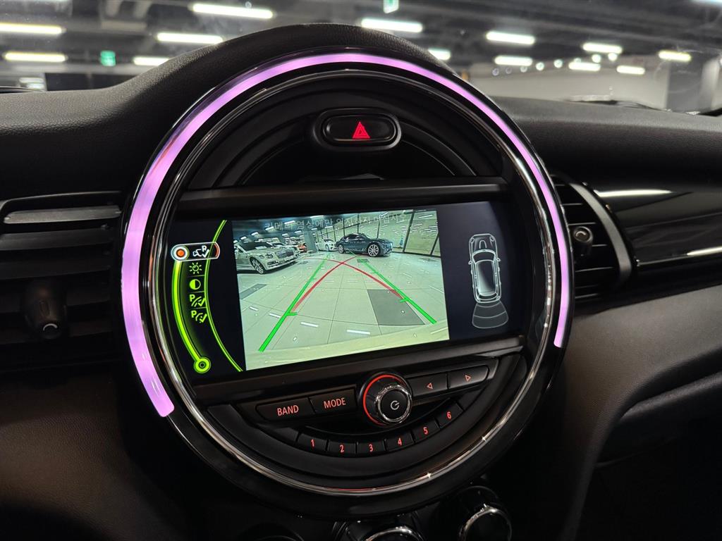 Mini Cooper - Vista 10