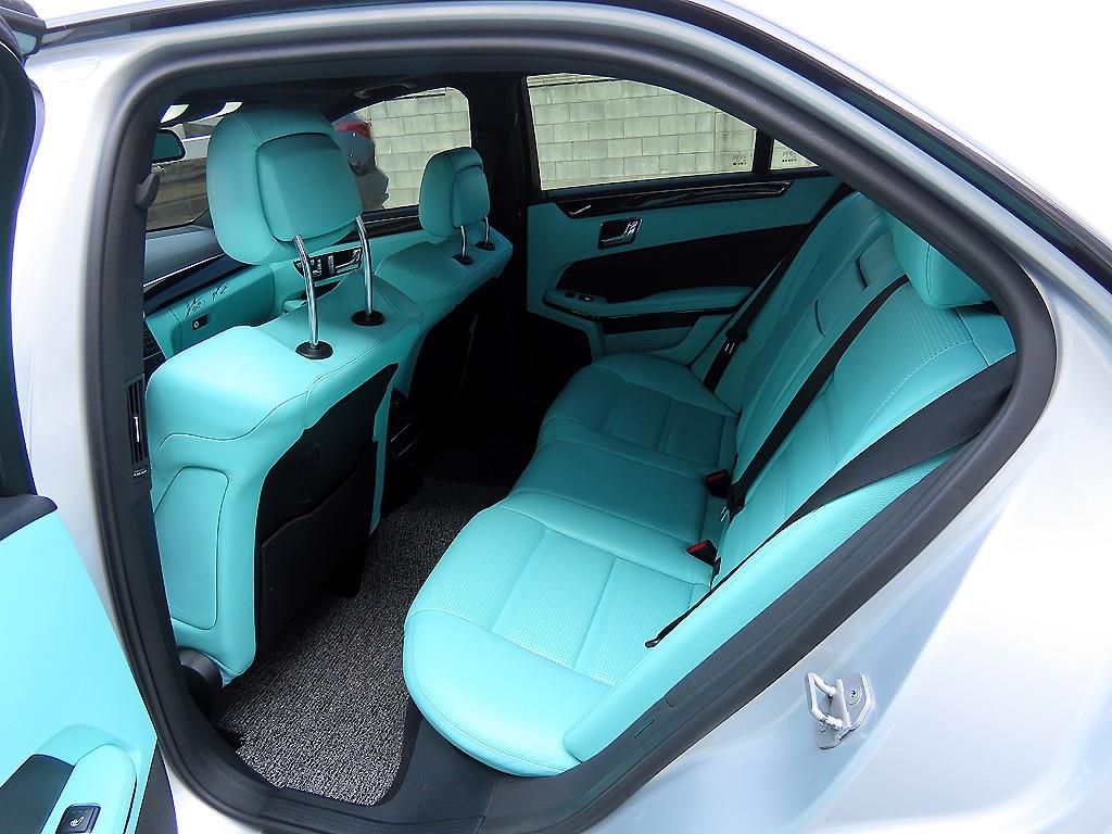 Mercedes Benz E class - Vista 6