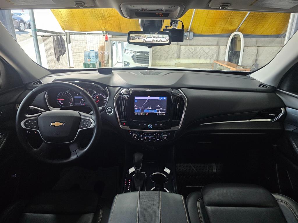 Chevrolet Travers - Vista 8