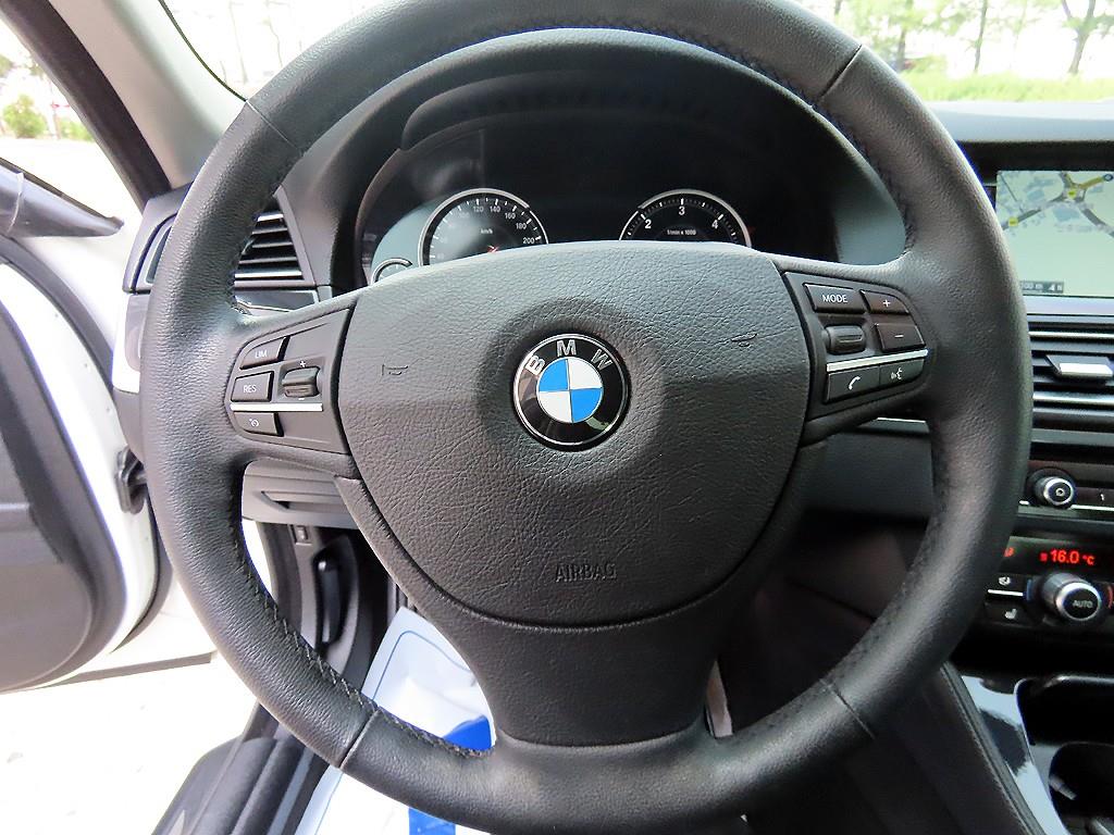 BMW 5 Series - Vista 8